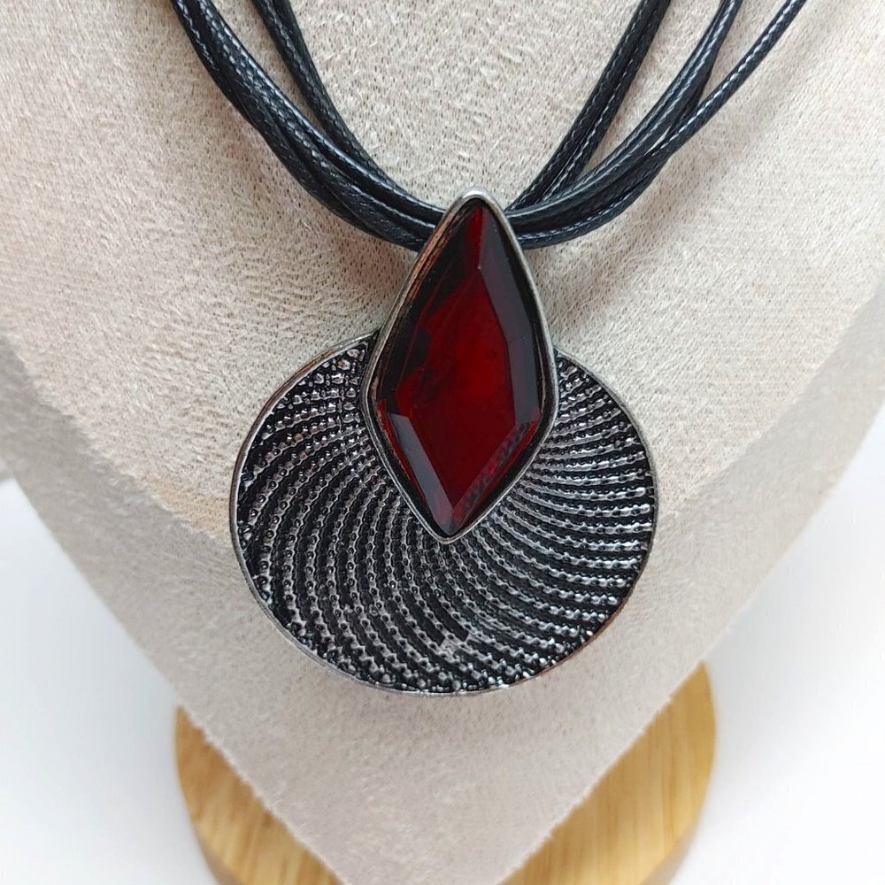 ⭐️2/$30 Silver Tone Red GEMSTONE PENDANT LEATHER NECKLACE Designer Inspired